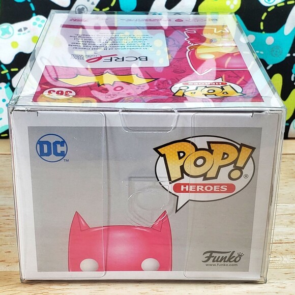 Funko PoP DC Heroes BATGIRL #363 Target Exclusive Vinyl Figure + Protector - Picture 8 of 9
